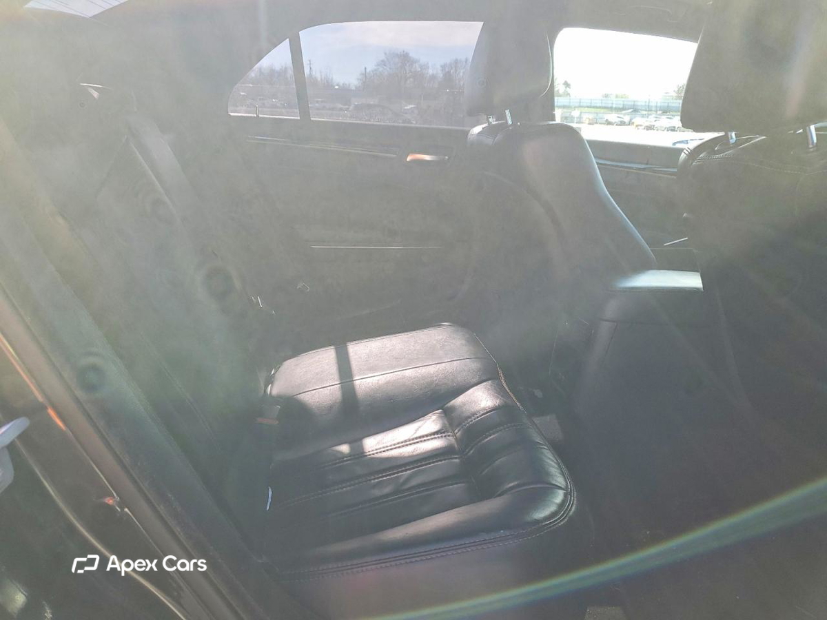 Chrysler 300 2019