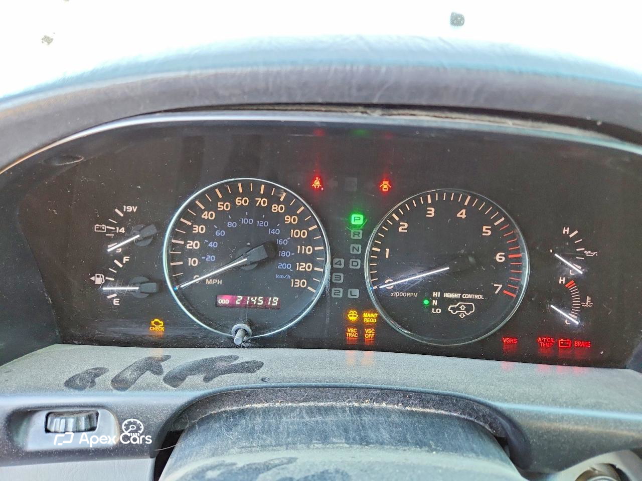 Lexus LX 2005