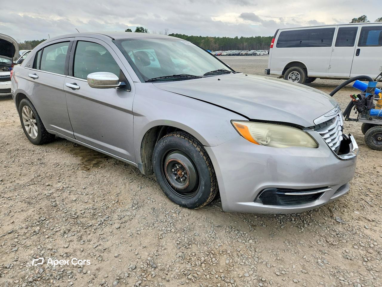 Chrysler 200 2013
