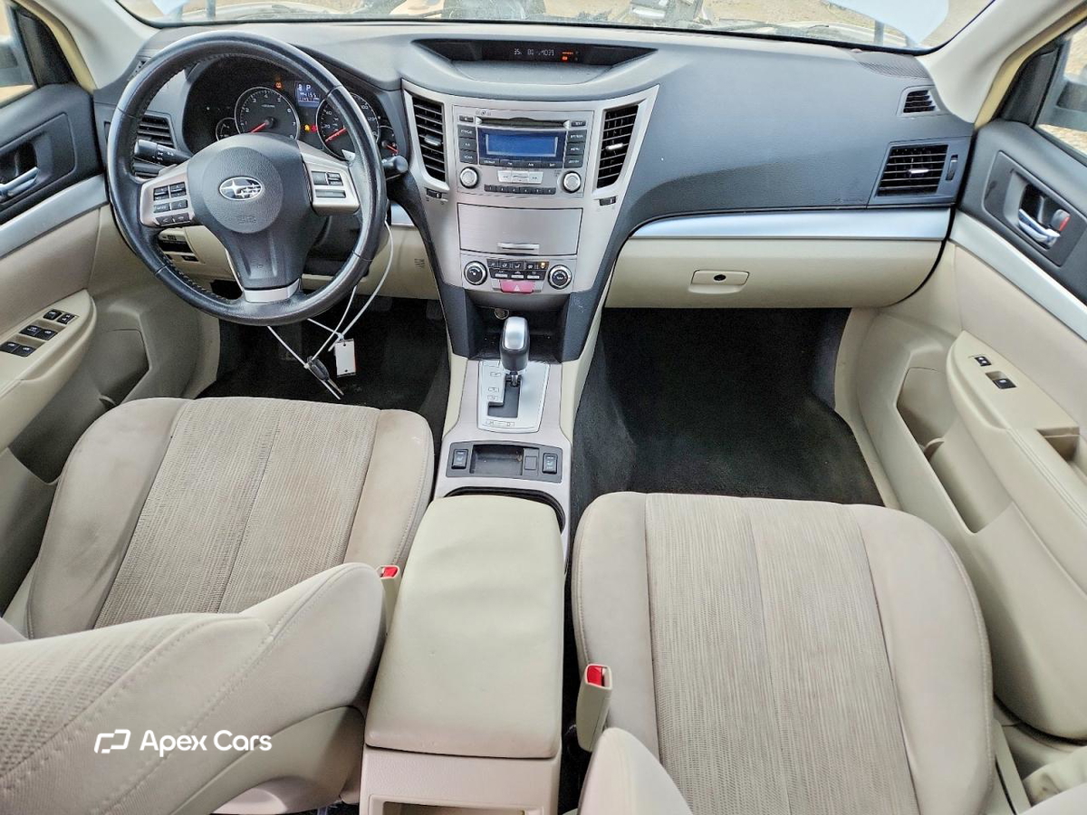 Subaru Legacy 2013