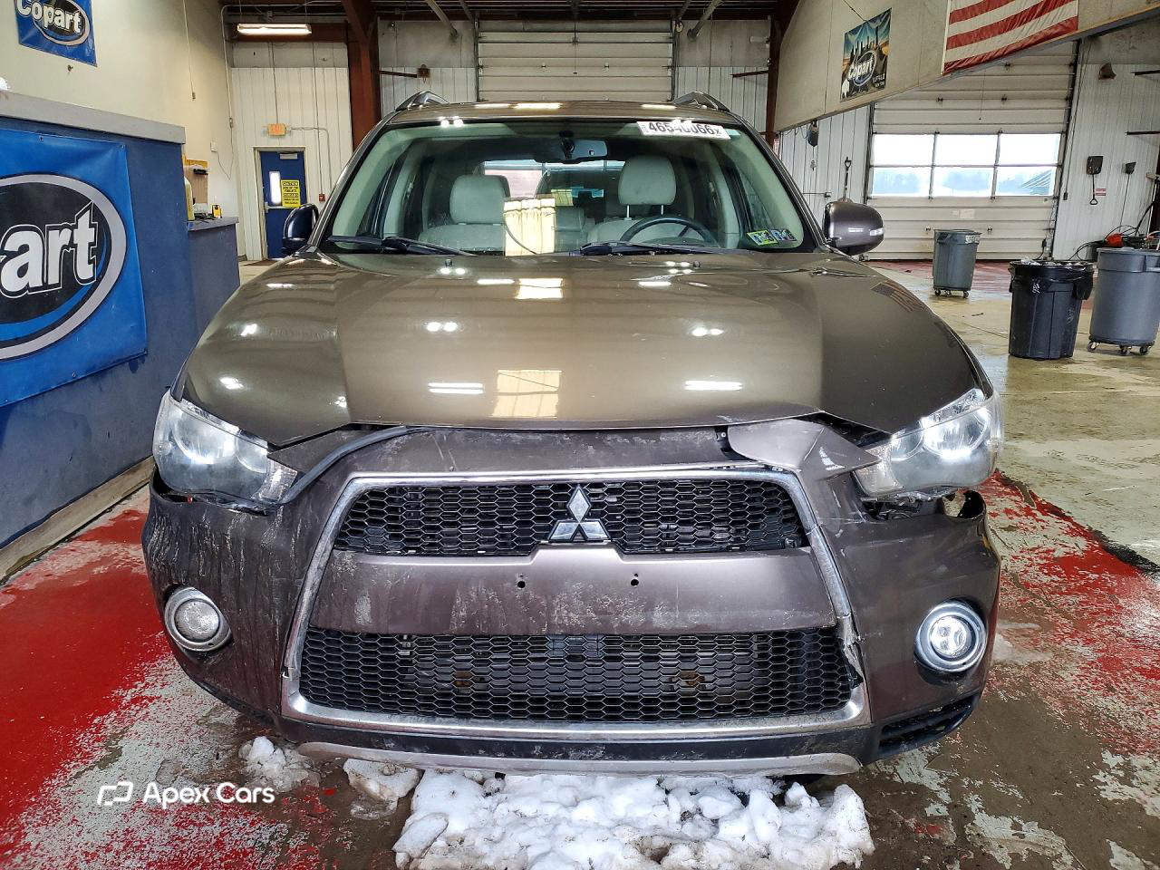 Mitsubishi Outlander 2012