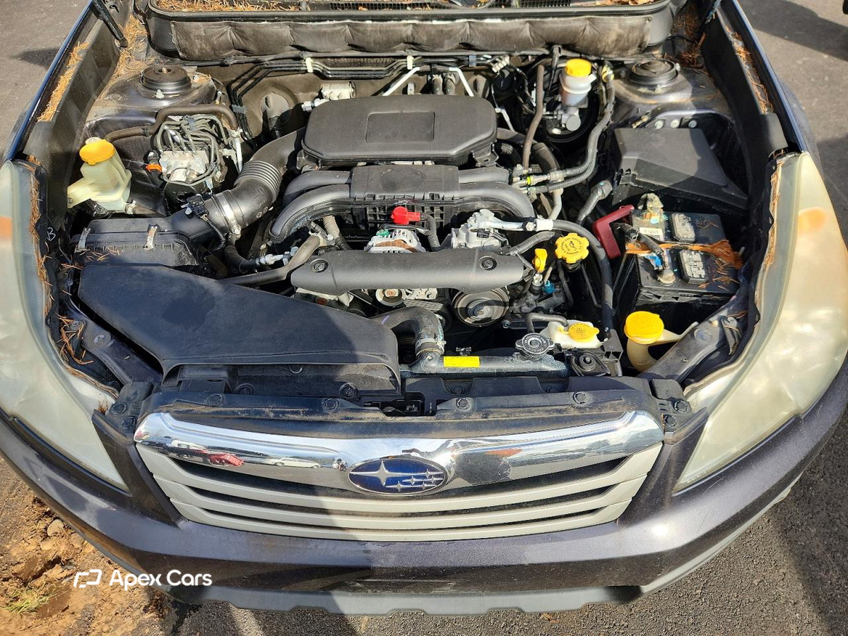 Subaru Outback 2011
