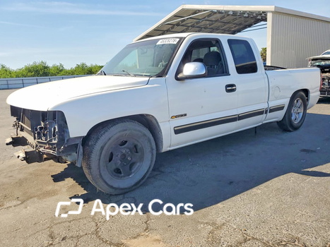 Chevrolet Silverado 2002 - Image 1 of 14