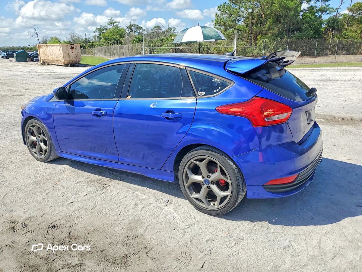 Ford Focus 2015