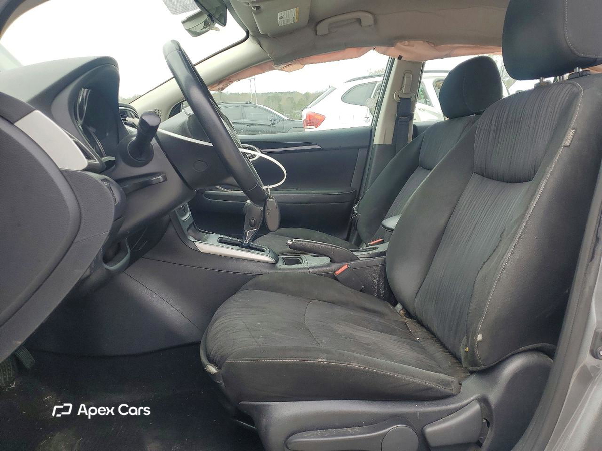 Nissan Sentra 2019