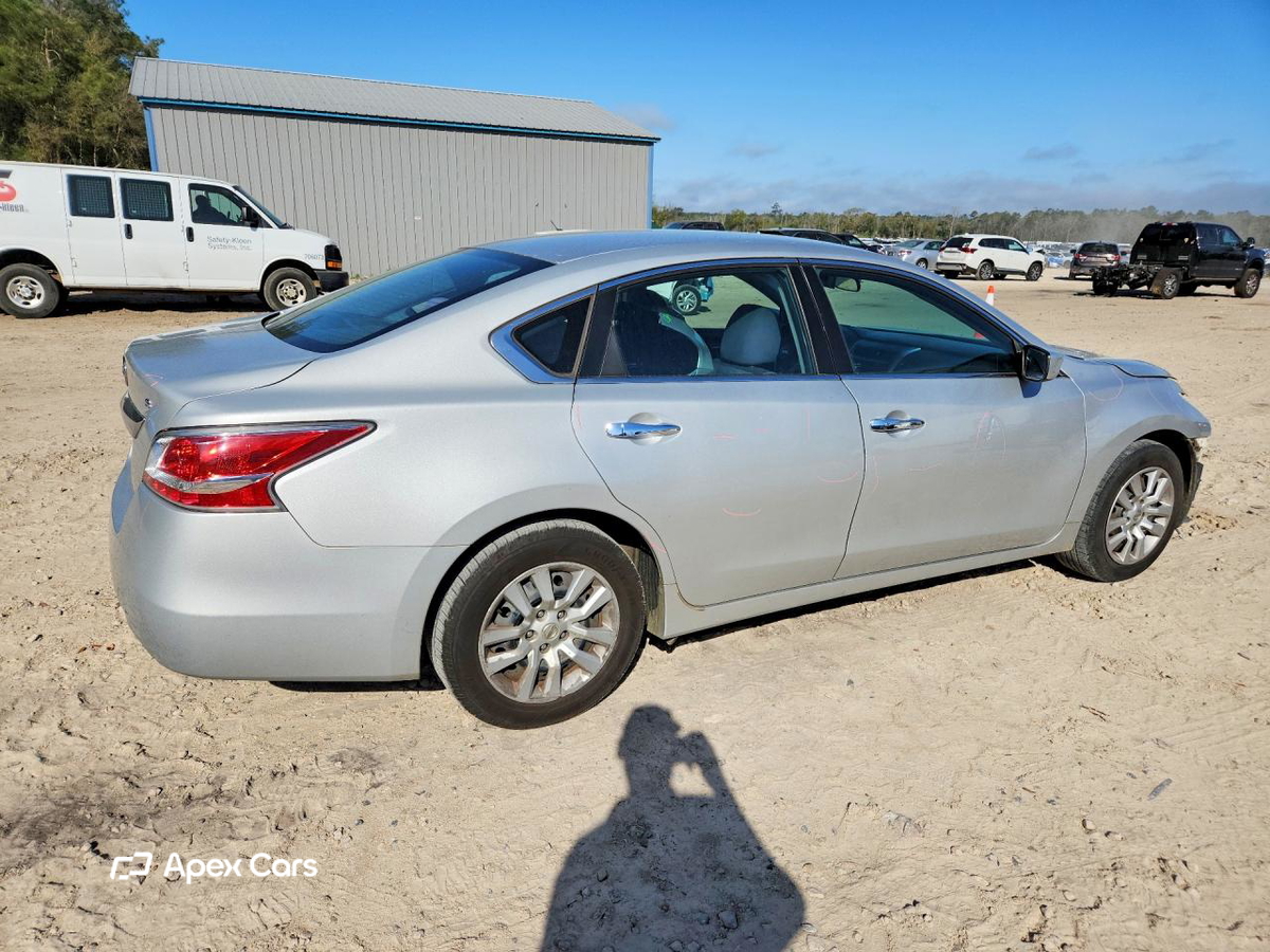 Nissan Altima 2015