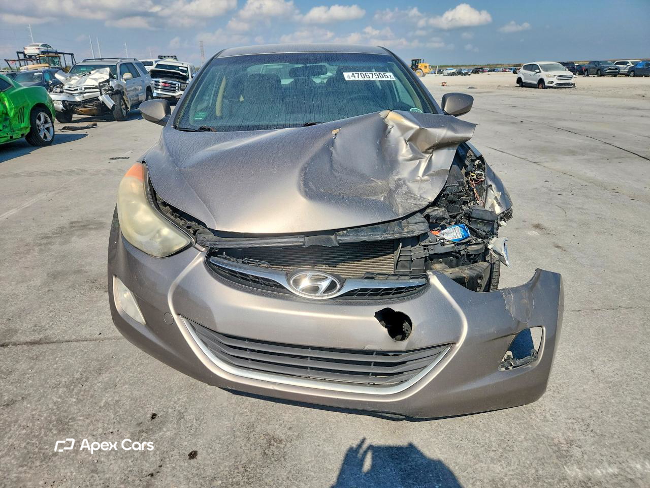Hyundai Elantra 2012