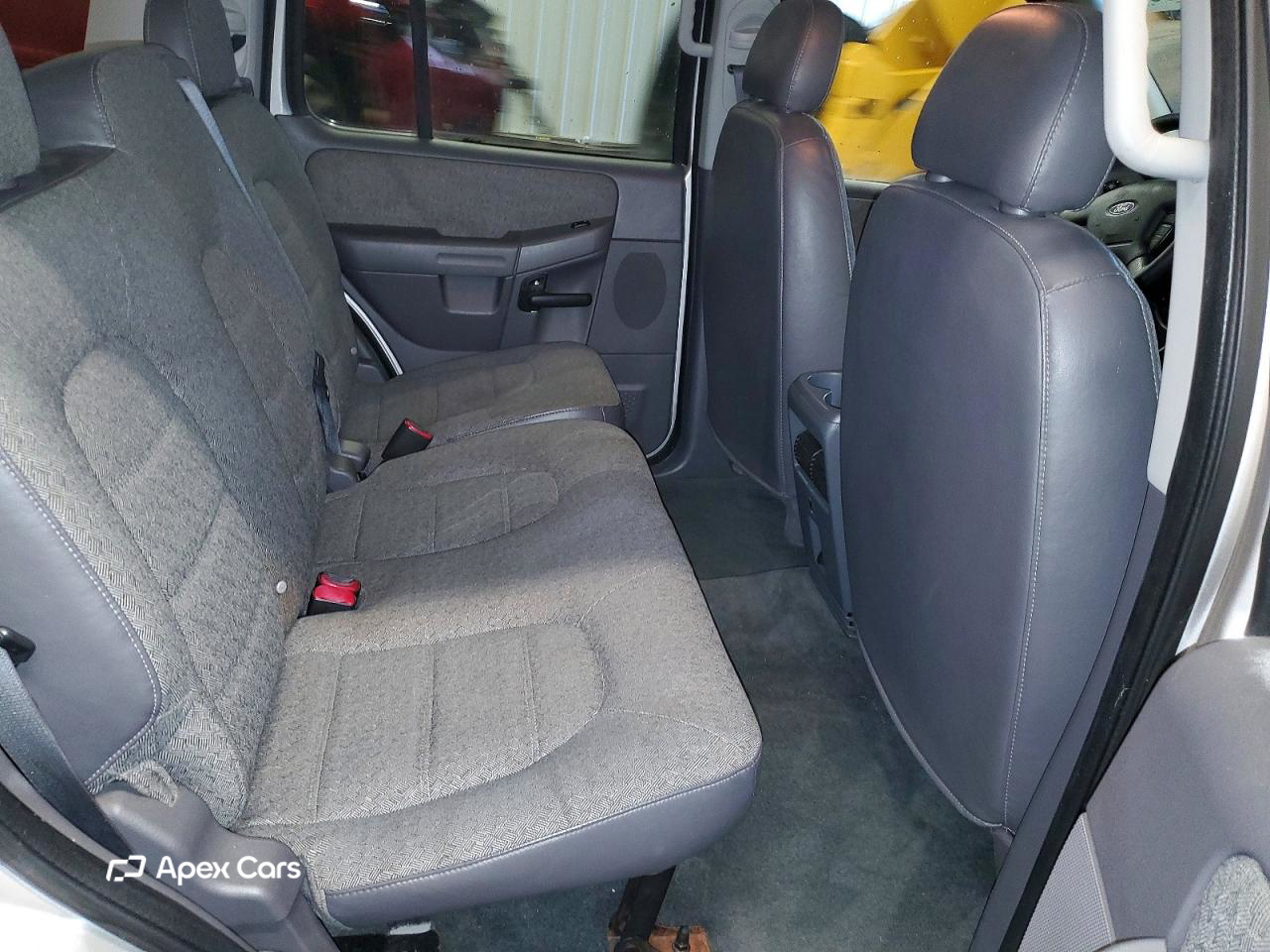 Ford Explorer 2005