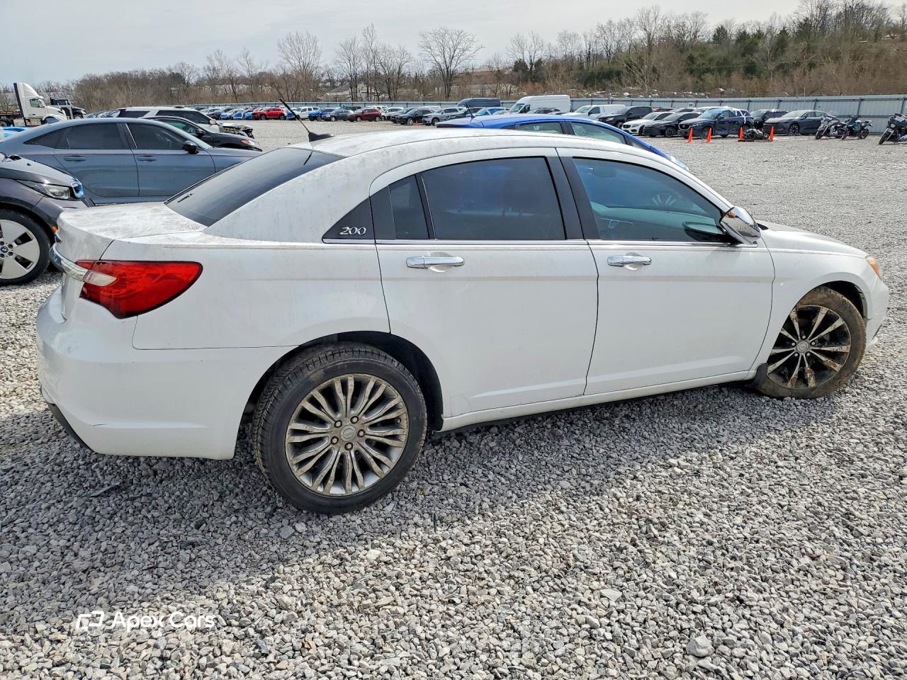 Chrysler 200 2012