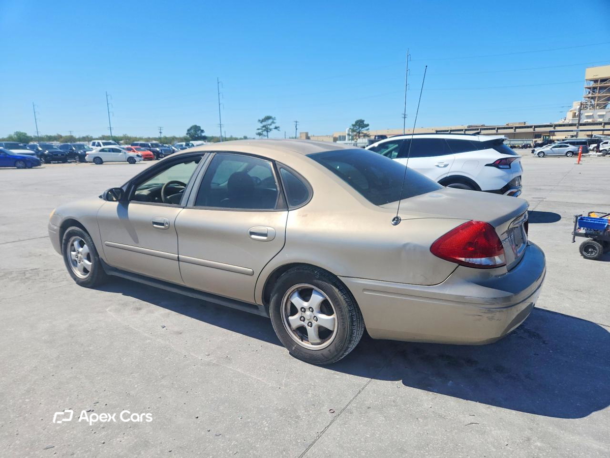 Ford Taurus 2005