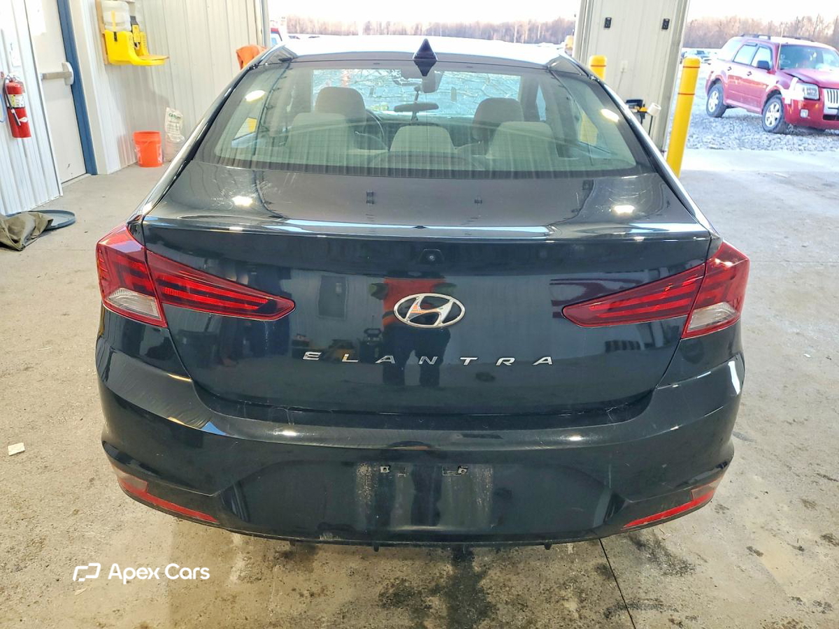 Hyundai Elantra 2020