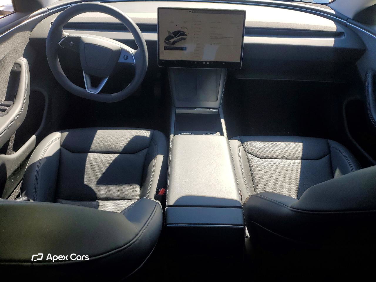 Tesla Model 3 2024