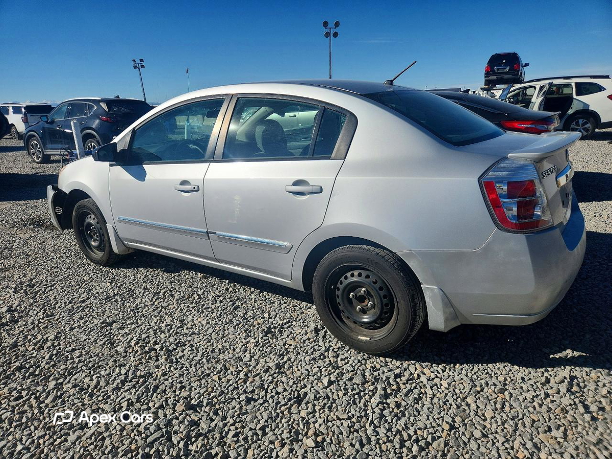 Nissan Sentra 2012