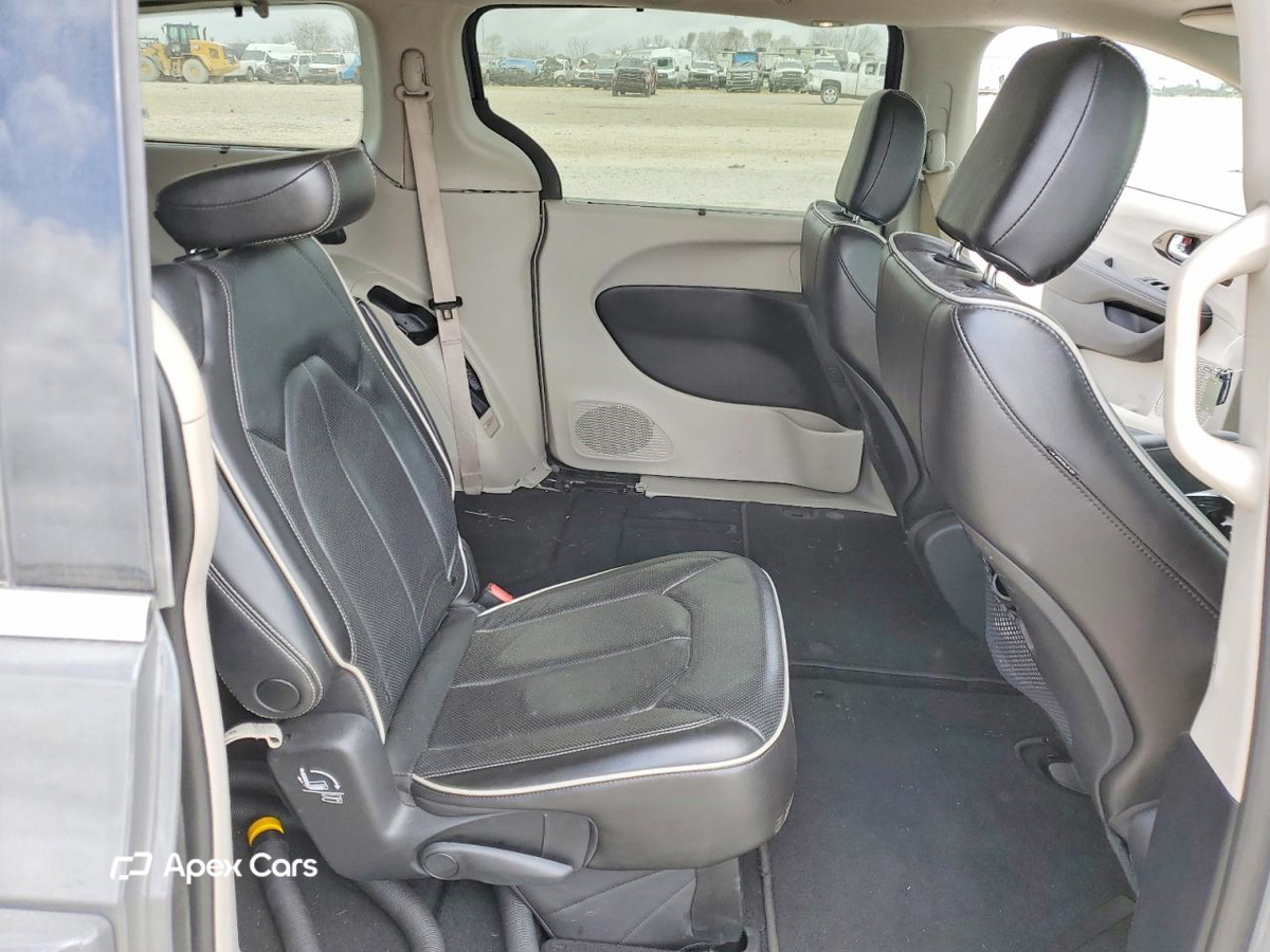 Chrysler Pacifica 2022