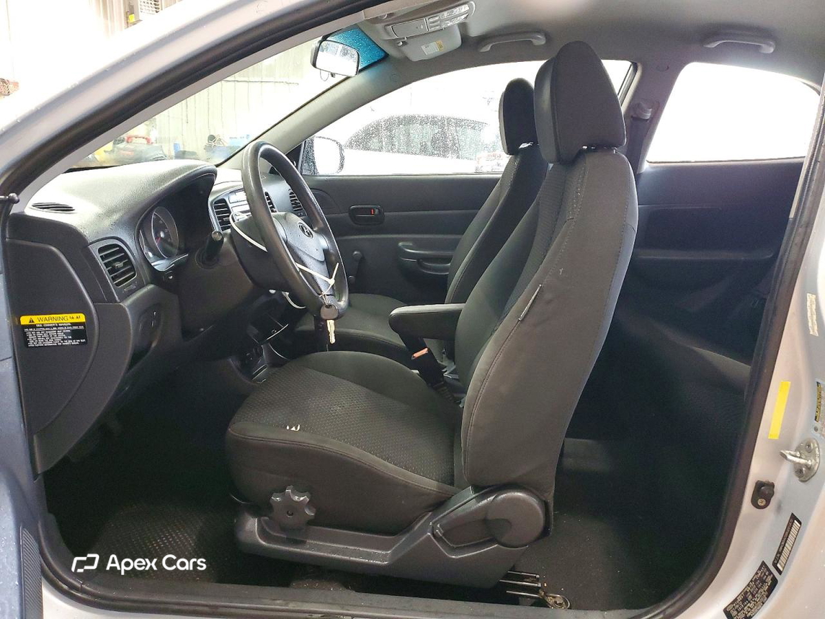 Hyundai Accent 2011