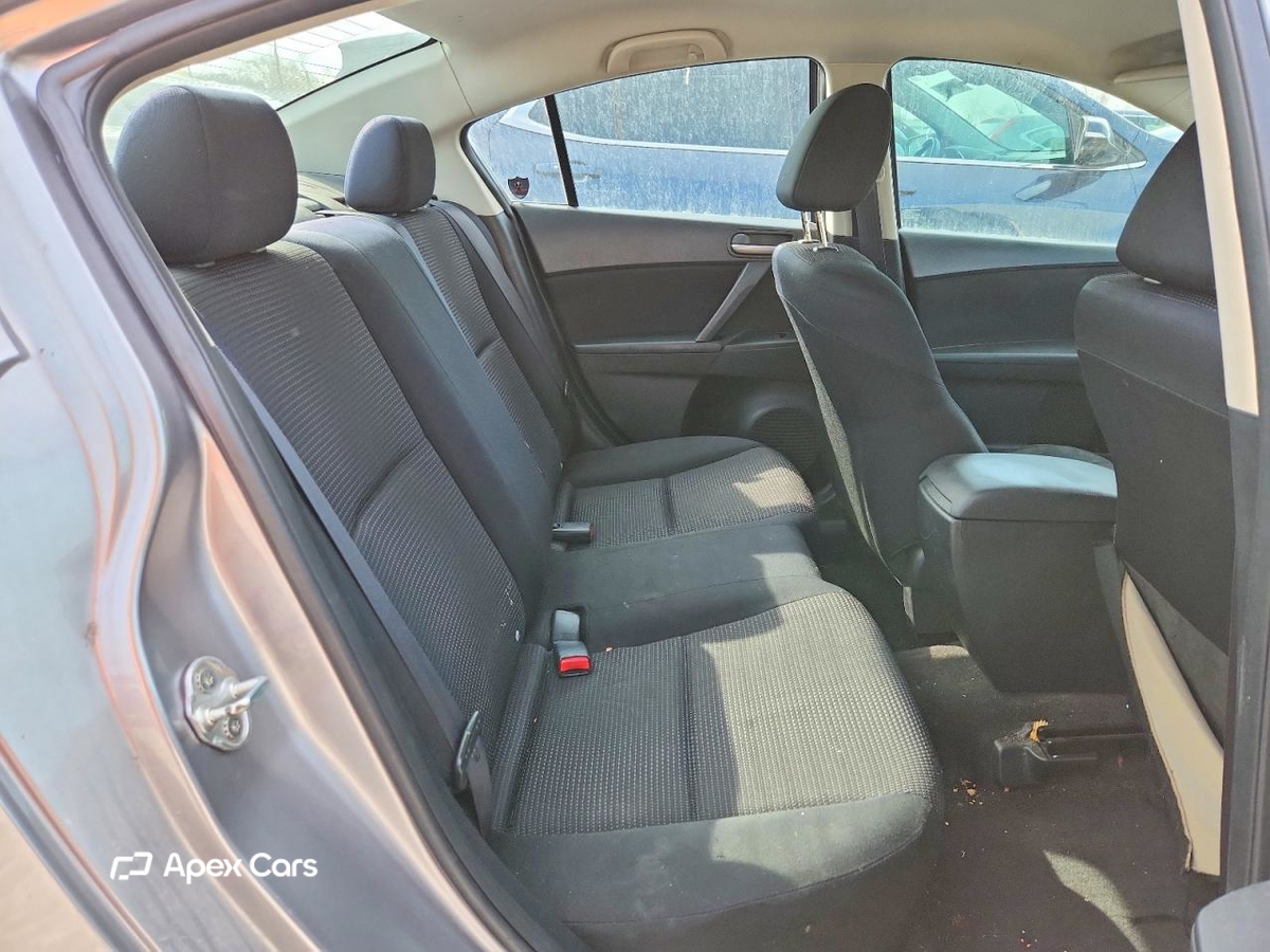 Mazda 3 2012