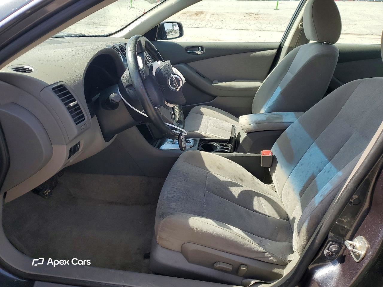 Nissan Altima 2011