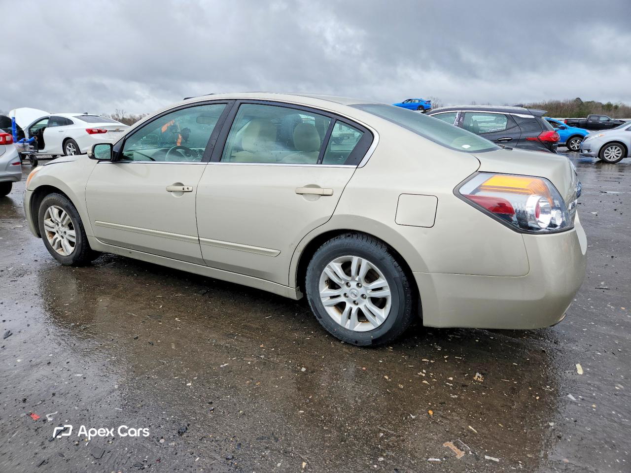 Nissan Altima 2010
