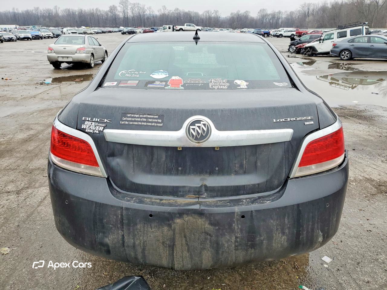Buick LaCrosse 2011