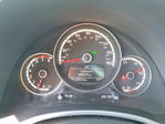 Volkswagen Beetle 2014
