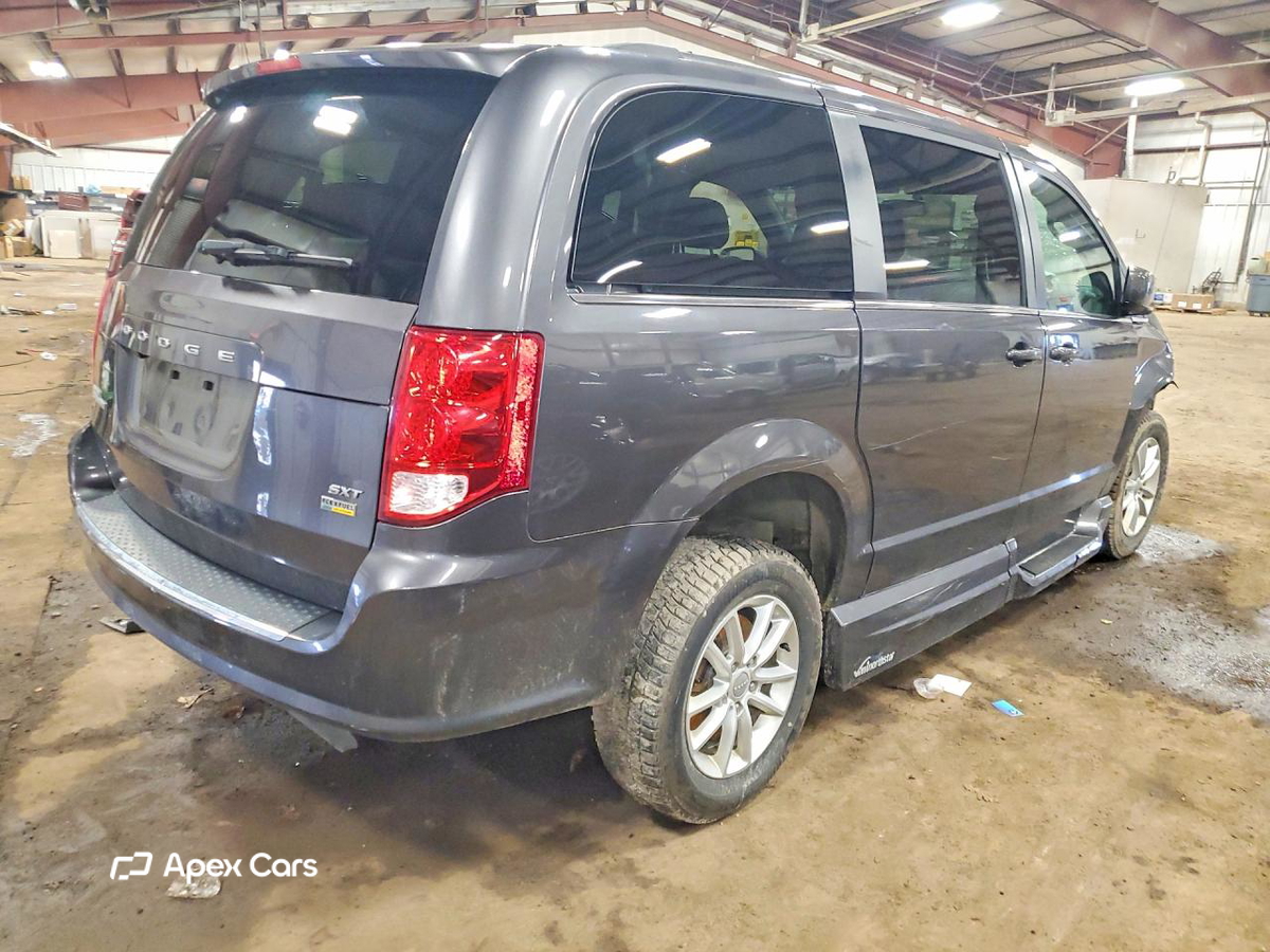 Dodge Caravan 2018