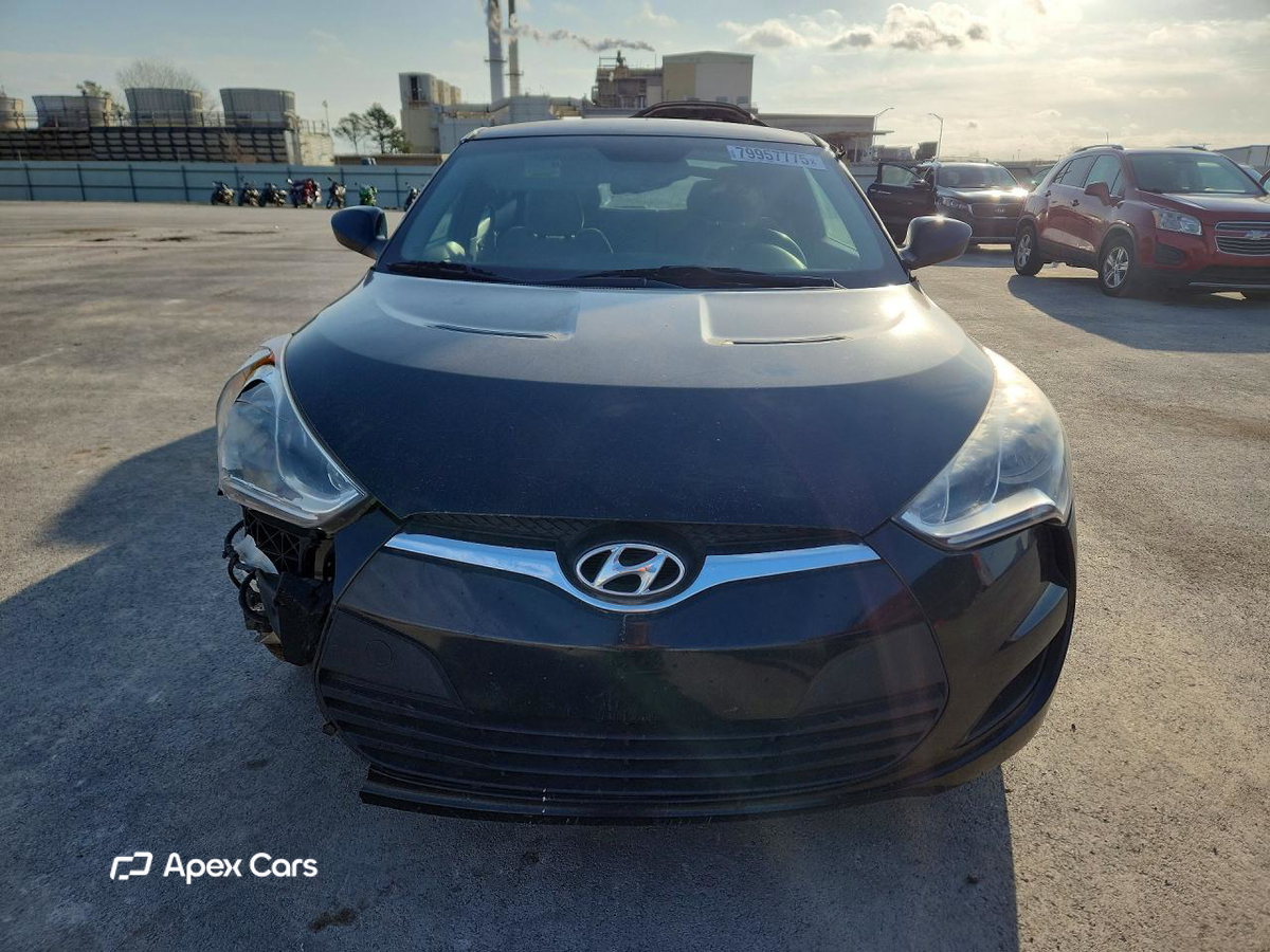 Hyundai Veloster 2012