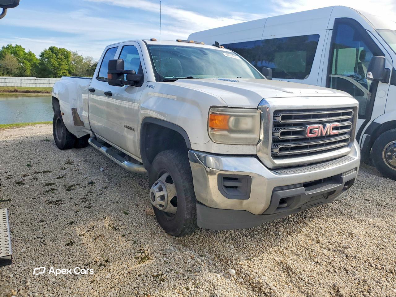 GMC Sierra 2016