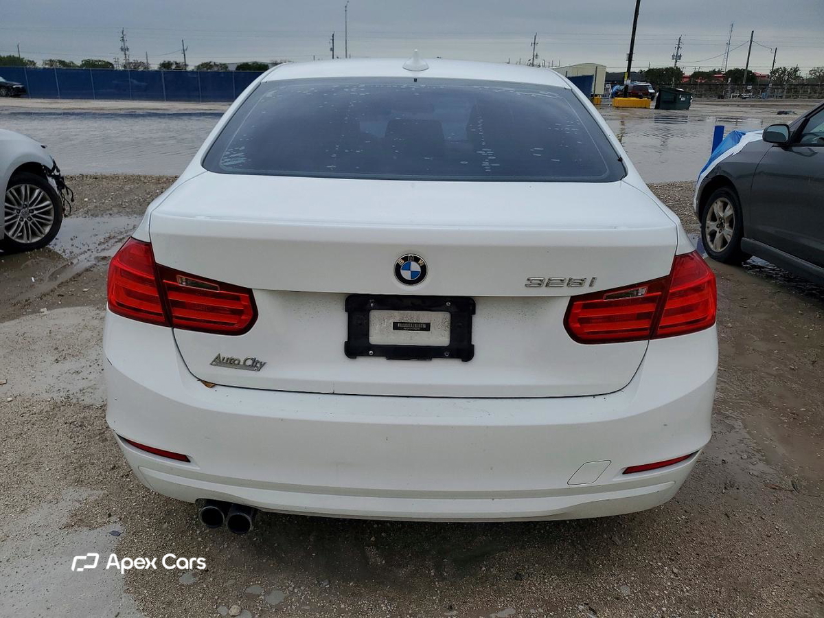 BMW Series 3 2014