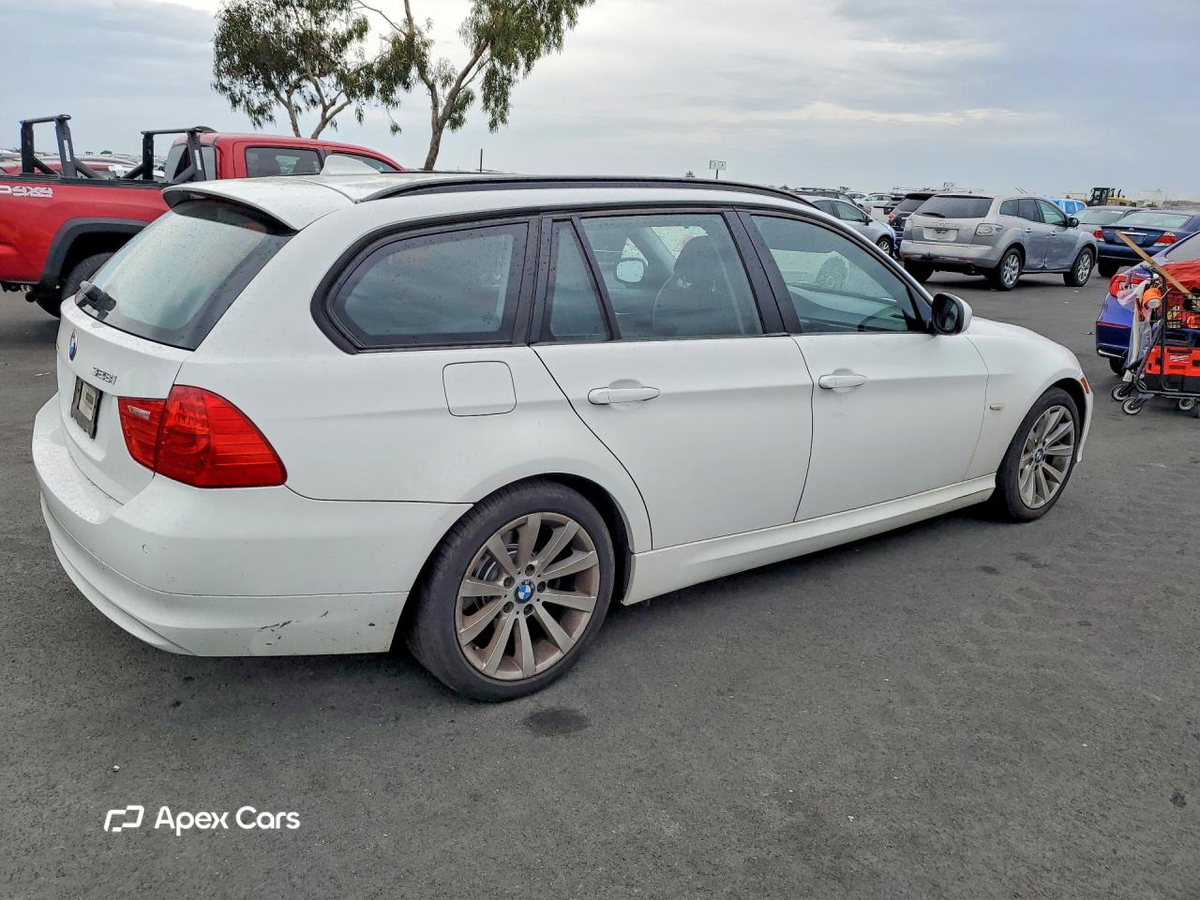 BMW Series 3 2012