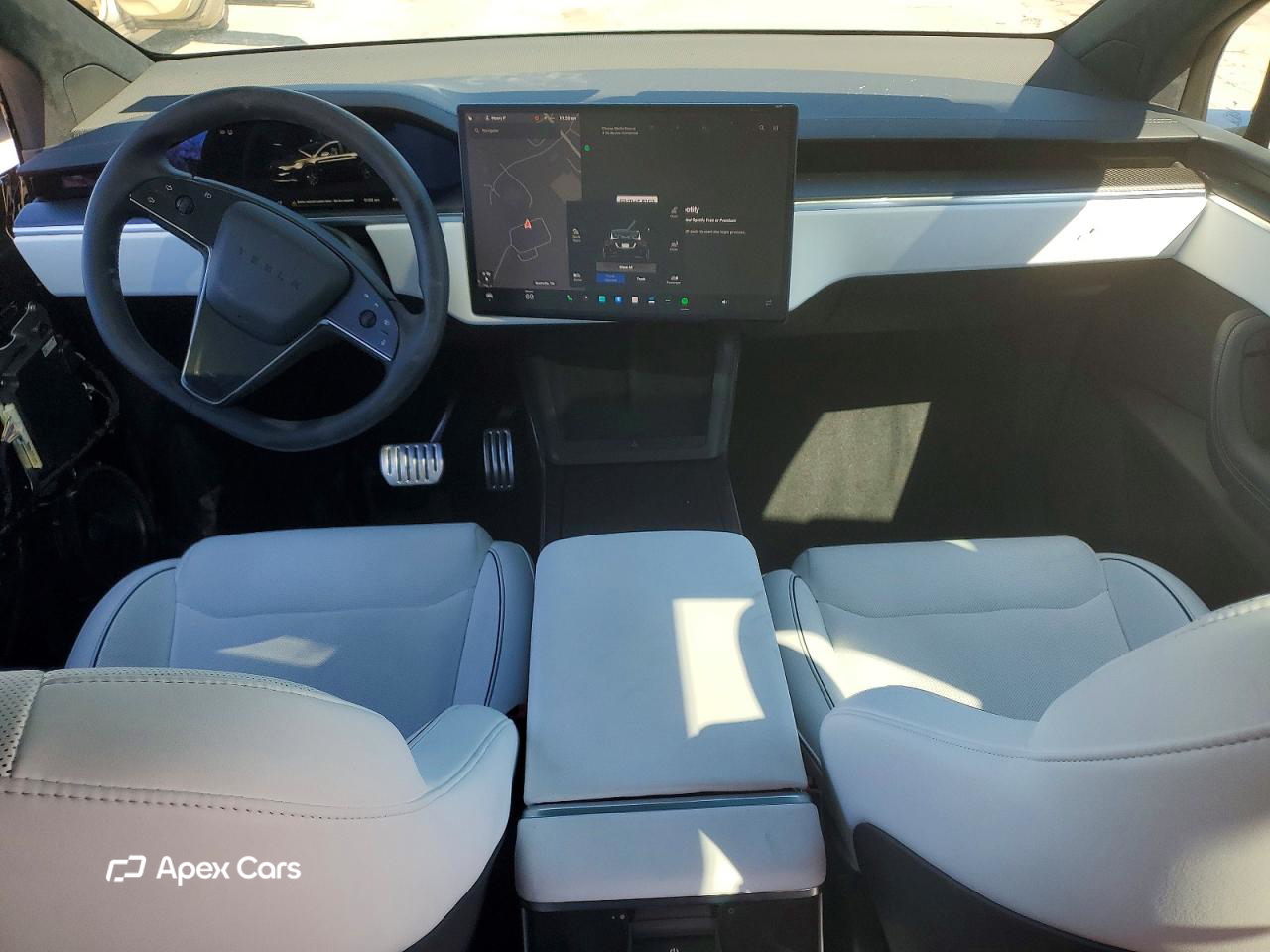 Tesla Model X 2025