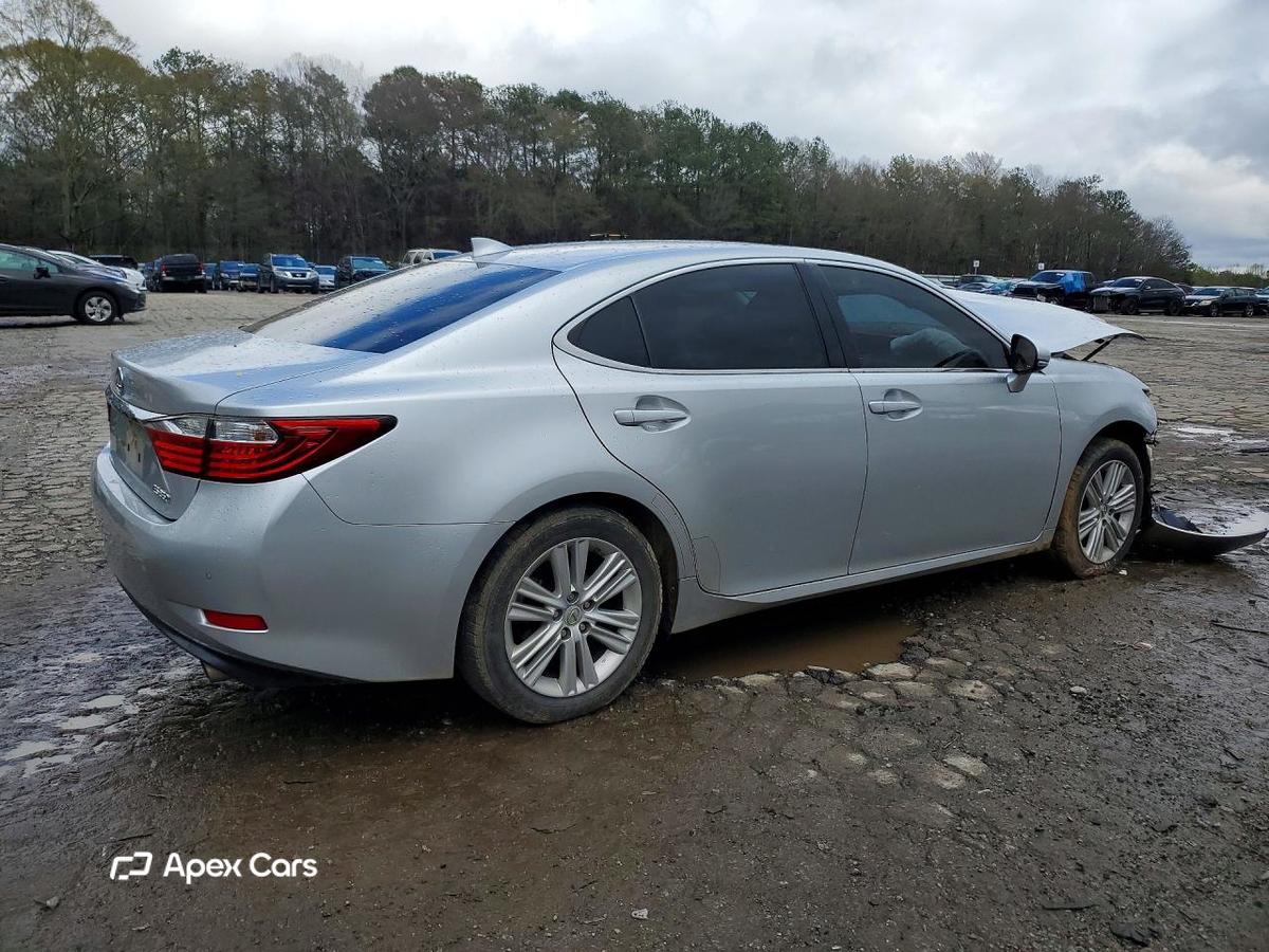 Lexus ES 2015