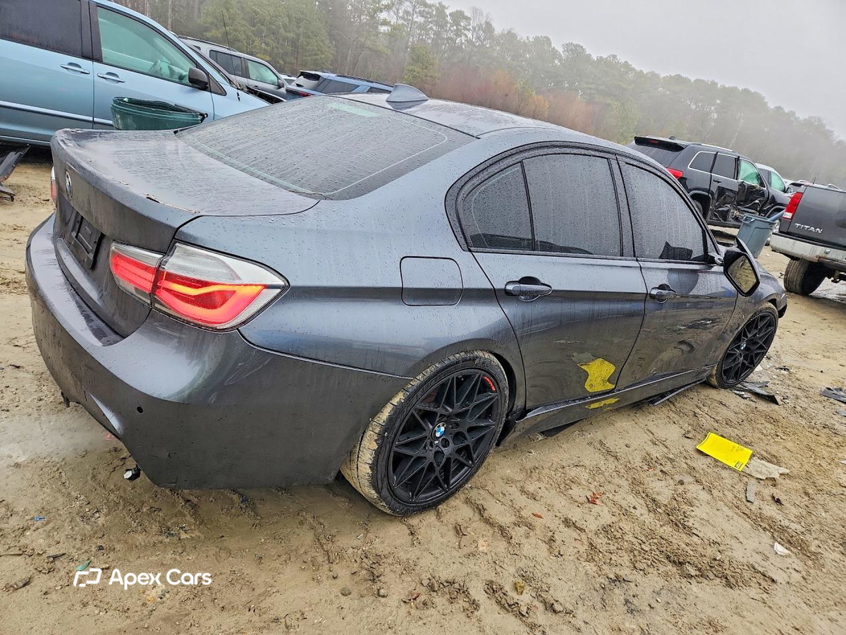 BMW Series 3 2016