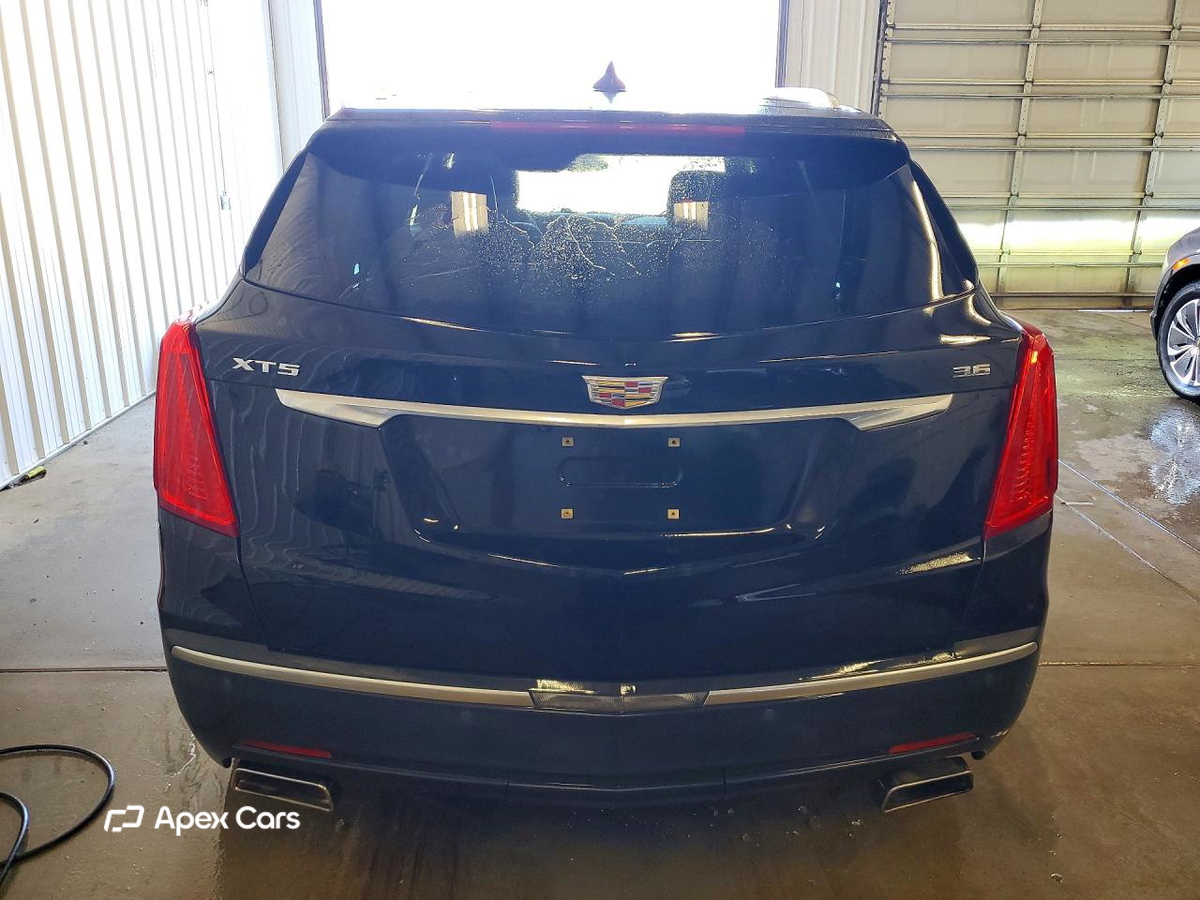 Cadillac XT5 2017
