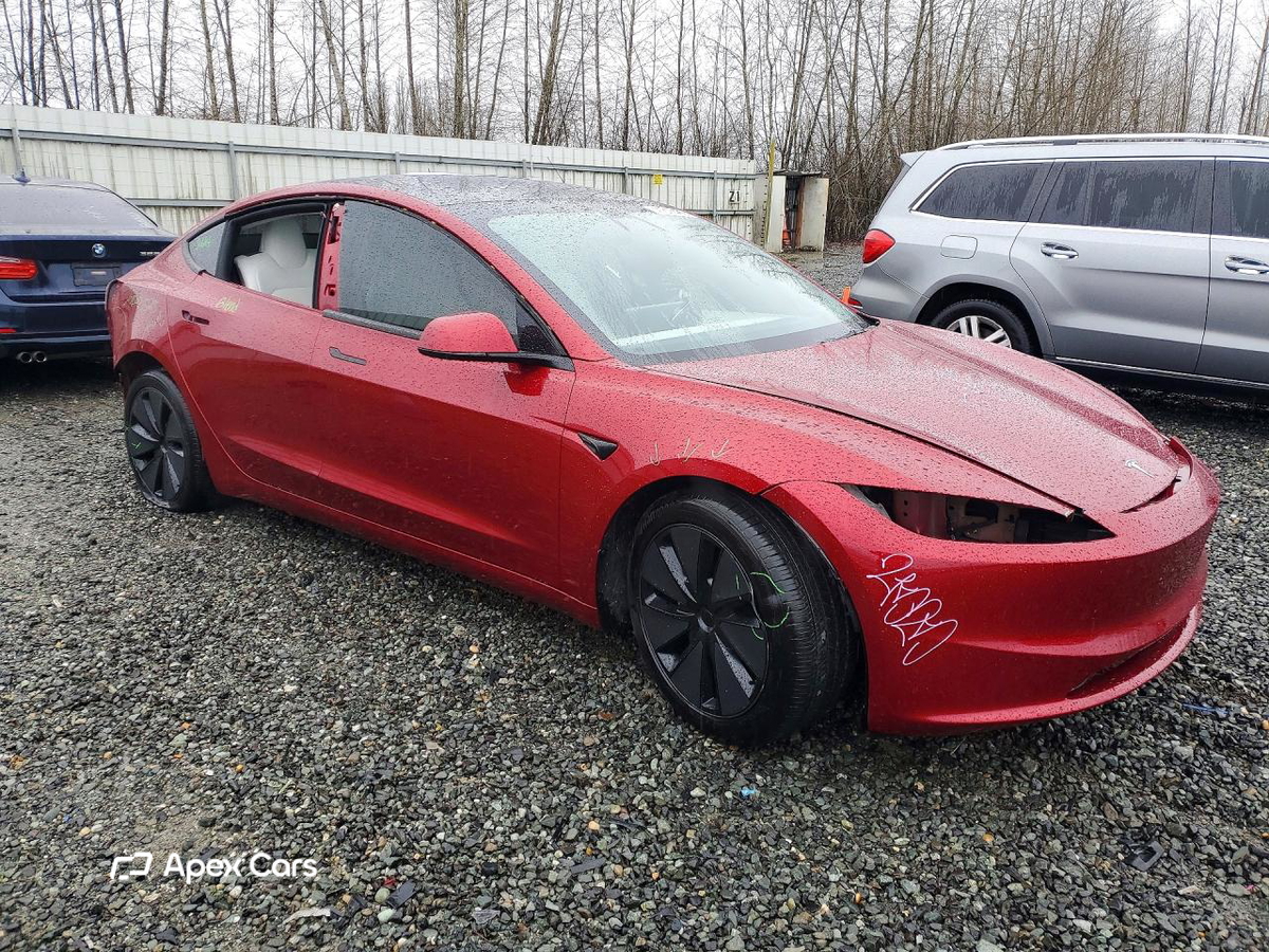 Tesla Model 3 2025