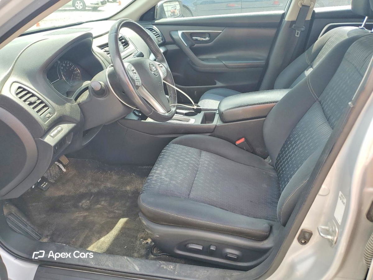 Nissan Altima 2017