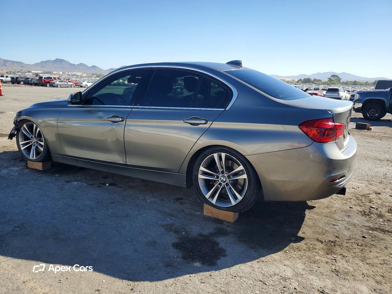 BMW Series 3 2016