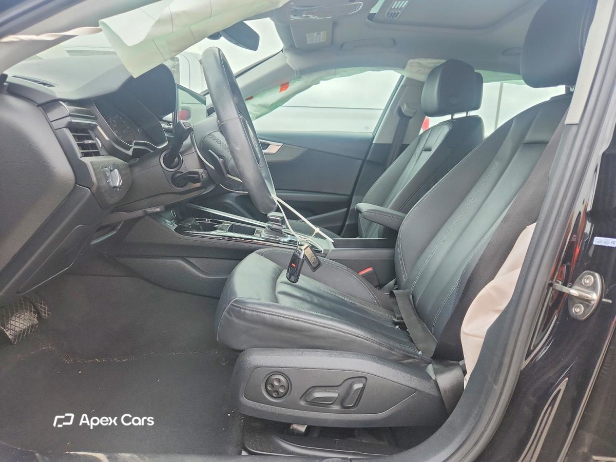 Audi A4 2021