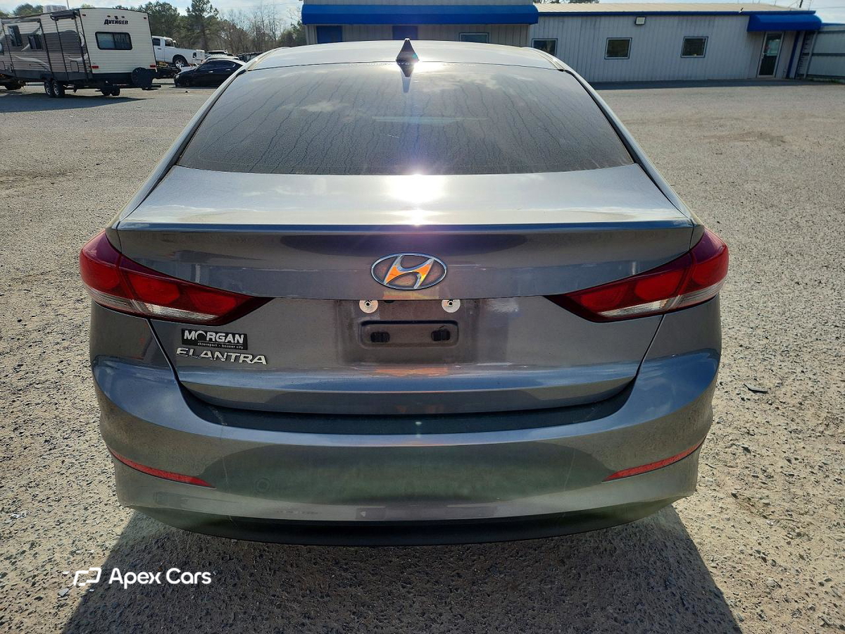 Hyundai Elantra 2018