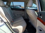Subaru Outback 2011