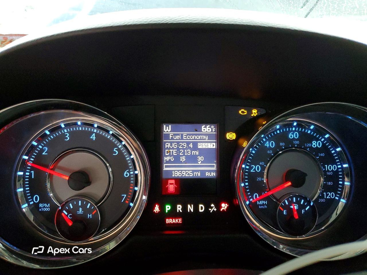 Chrysler Voyager 2012