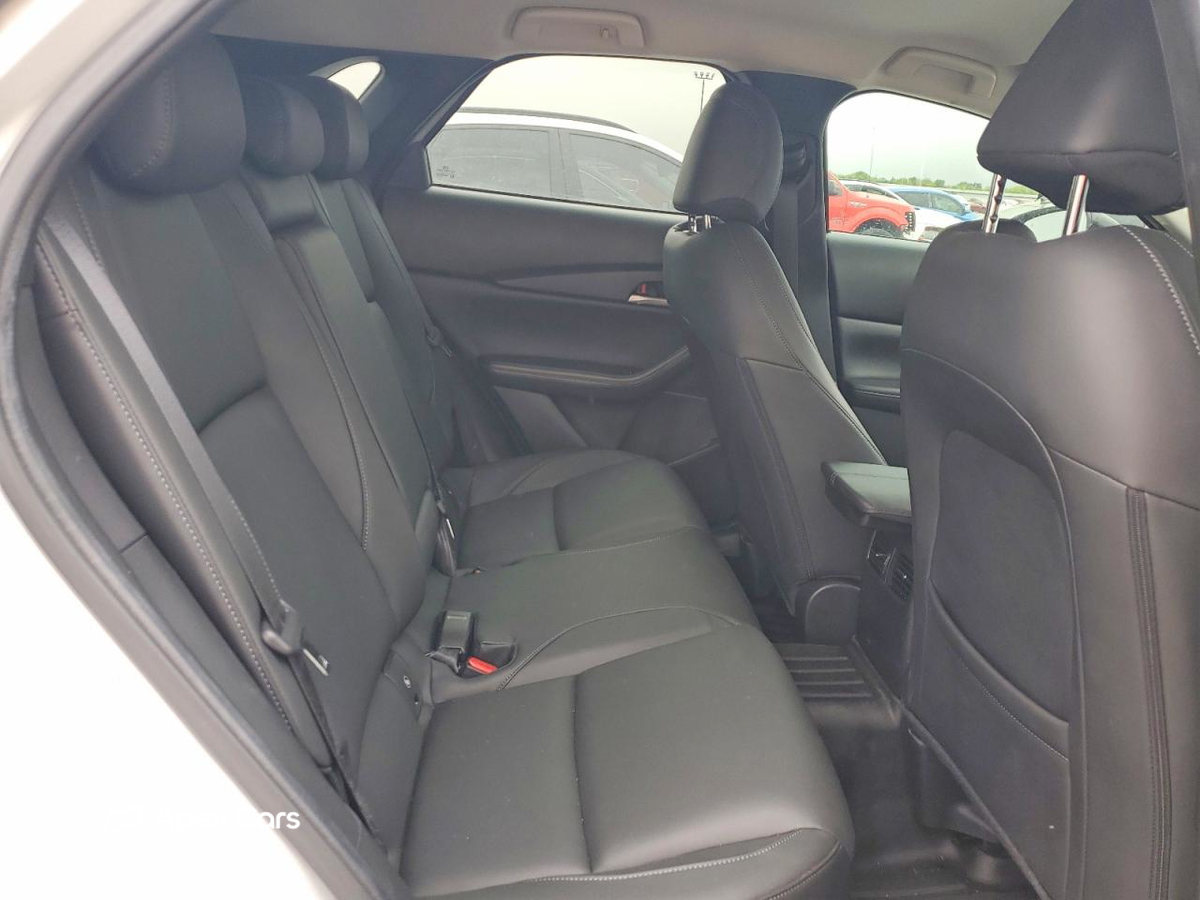 Mazda CX-30 2024