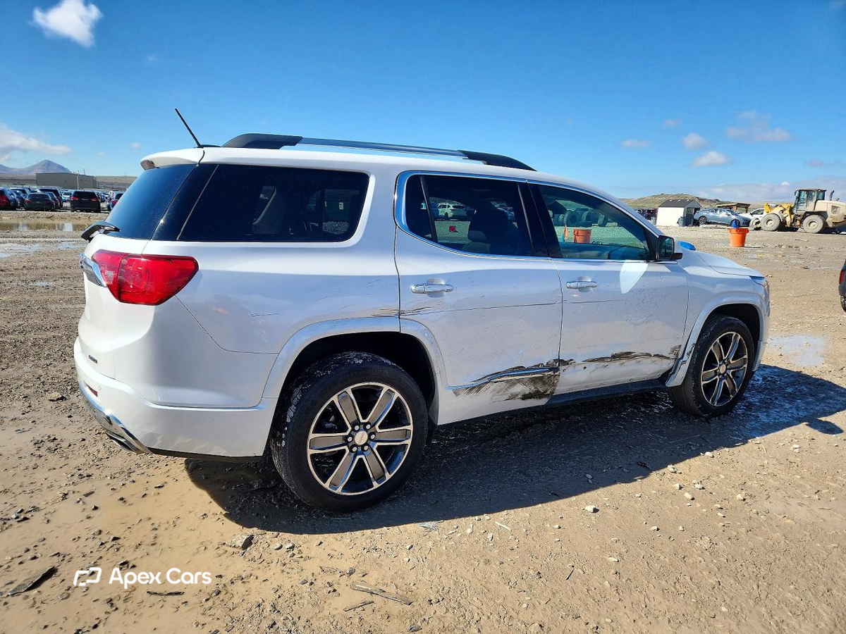 GMC Acadia 2017