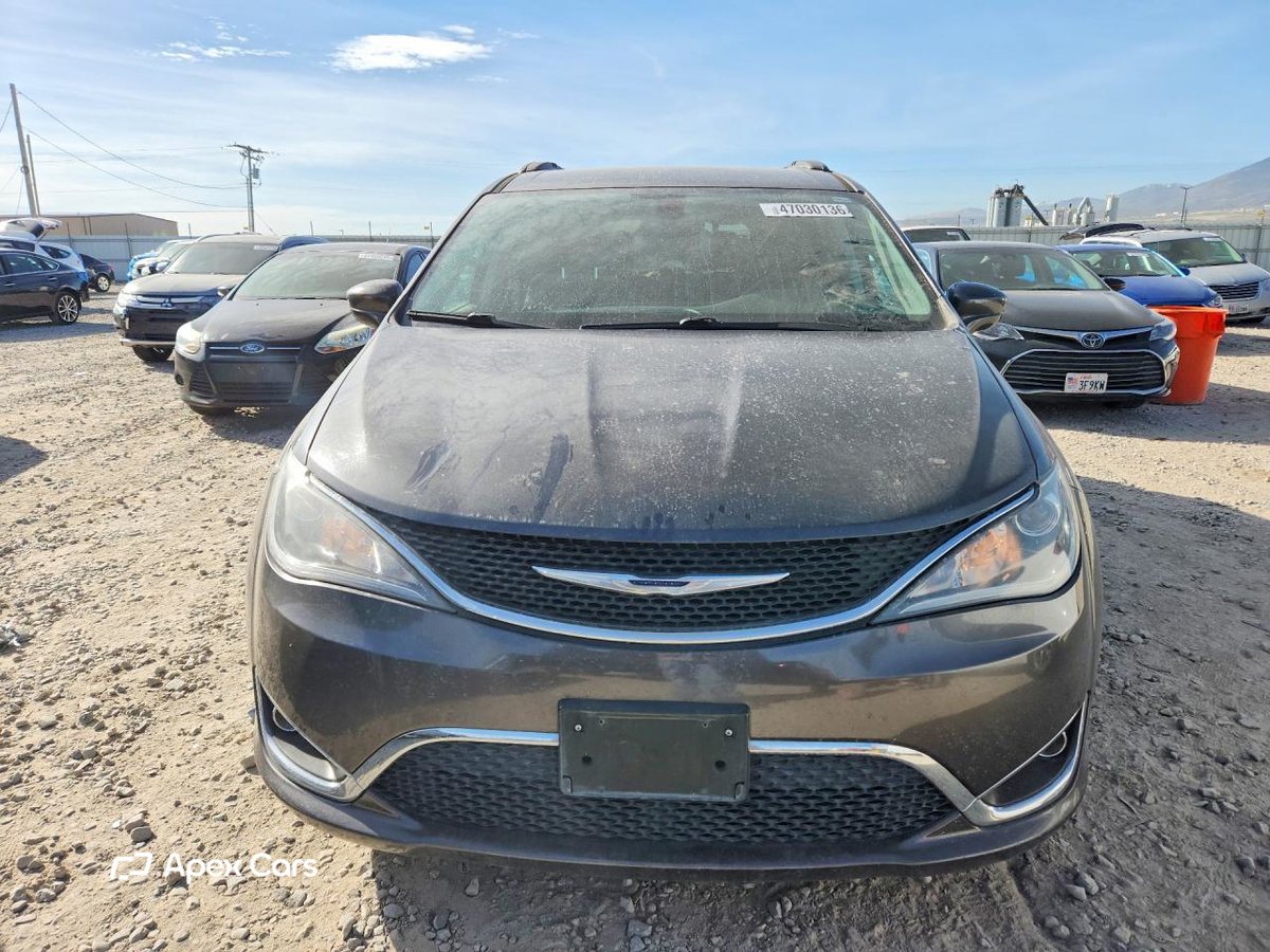 Chrysler Pacifica 2017