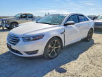 Ford Taurus 2016
