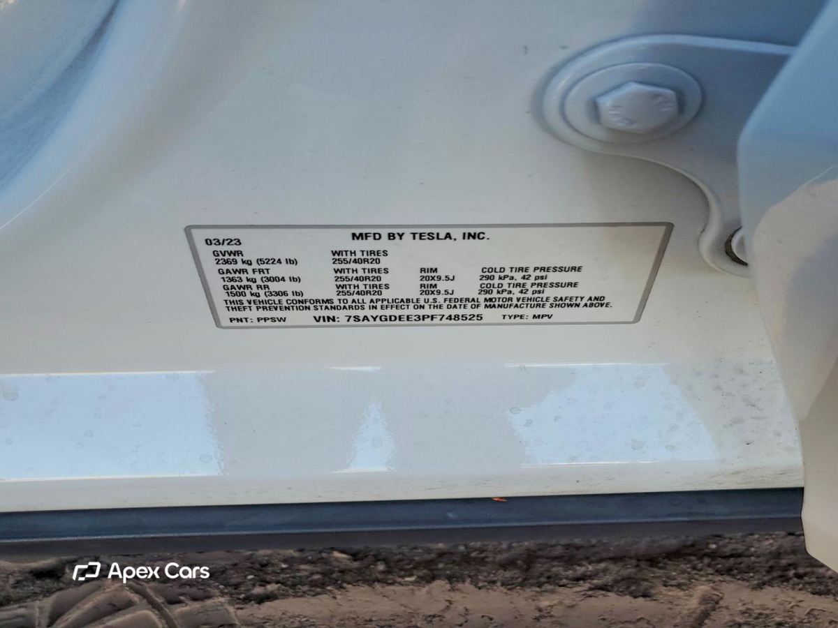 Tesla Model Y 2023