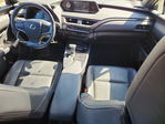 Lexus UX 2019