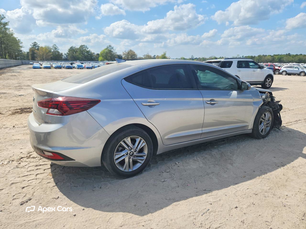 Hyundai Elantra 2020