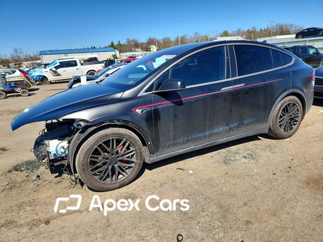 Tesla Model X 2016 - Image 1 of 15