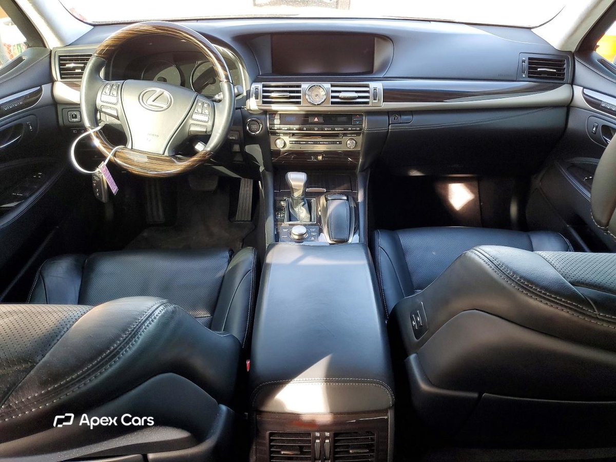 Lexus LS 2013