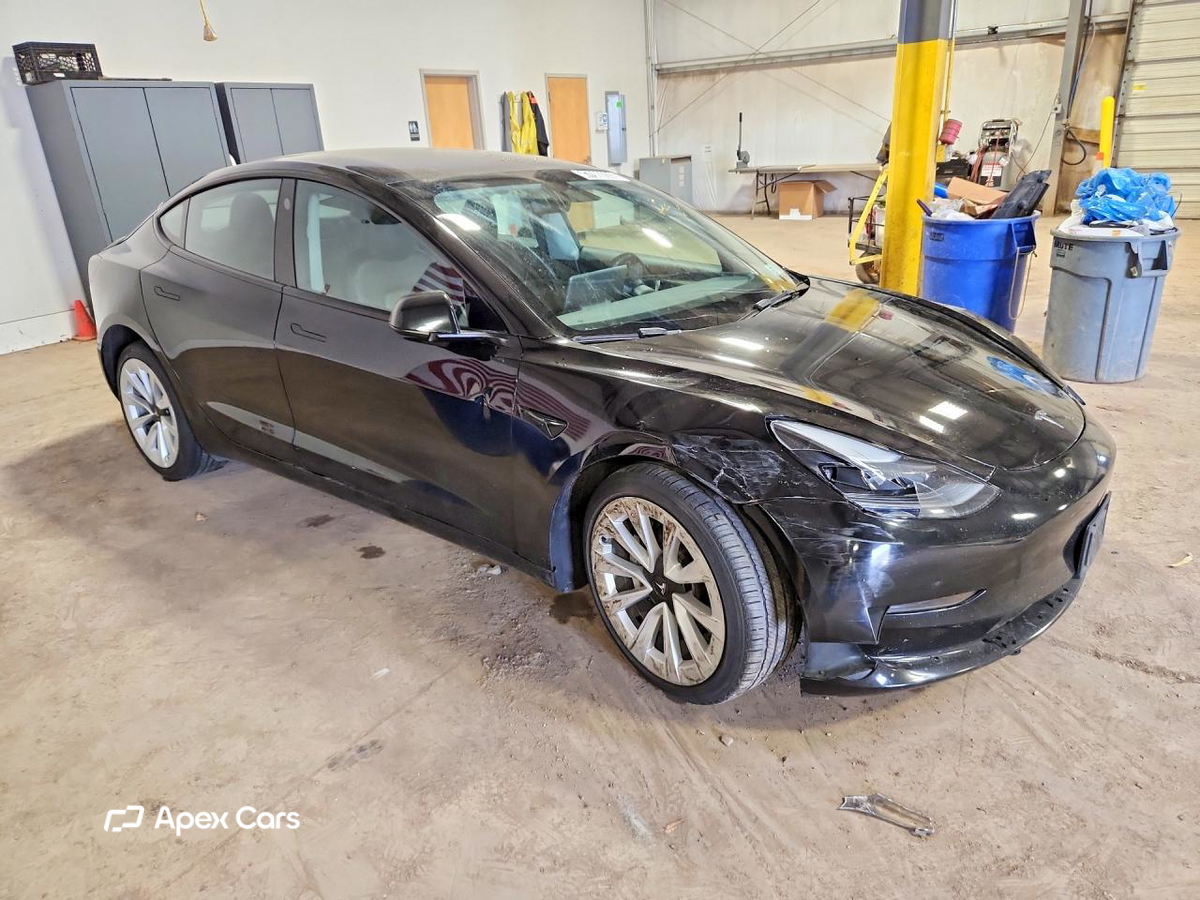 Tesla Model 3 2023